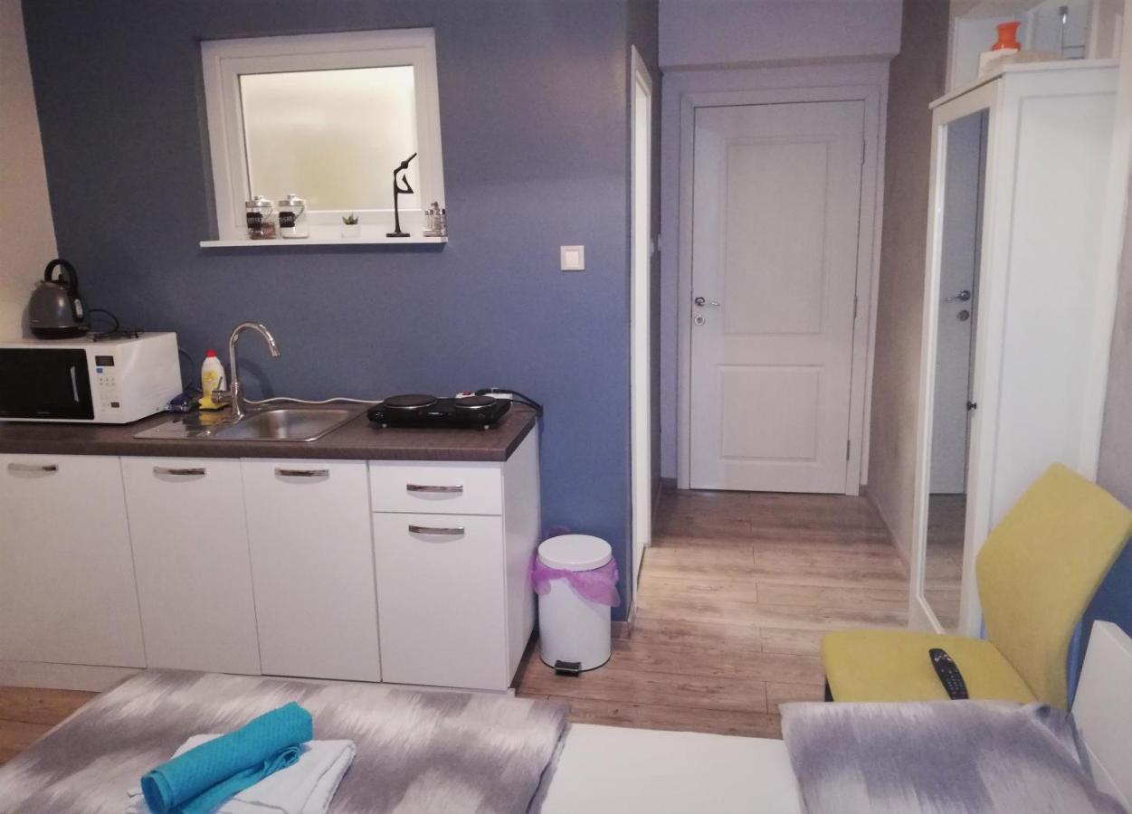 Angela Studio Apartments Загреб Екстериор снимка