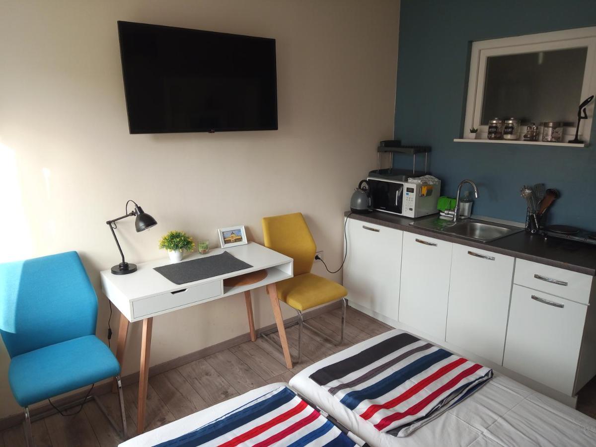 Angela Studio Apartments Загреб Стая снимка